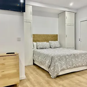 https://califa-suite.es-andalucia.com