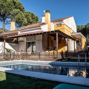 https://casa-el-refugio-del-lago-alojamiento-rural.es-andalucia.com
